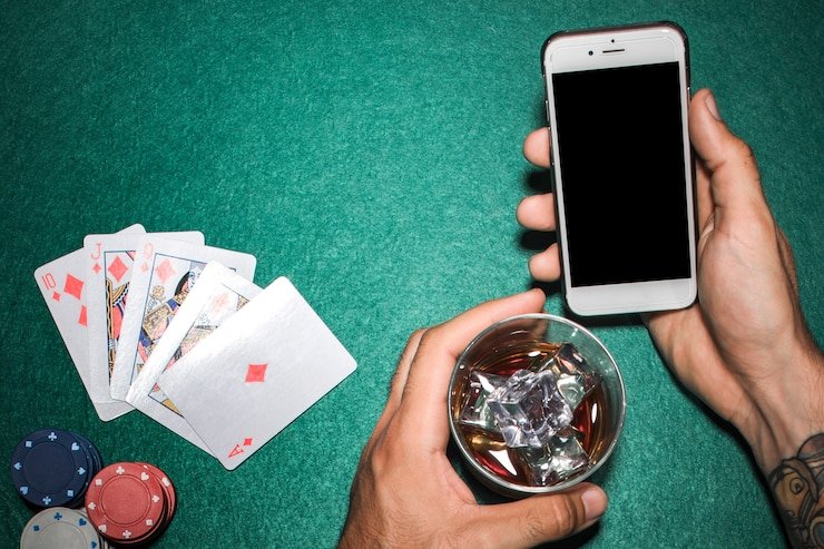 Antarmuka aplikasi hinototo di perangkat Android yang menampilkan menu utama, pasar Liga 1, dan opsi deposit