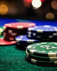 Tampilan meja Poker Indonesia di platform hinototo dengan antarmuka pemain yang responsif dan jelas